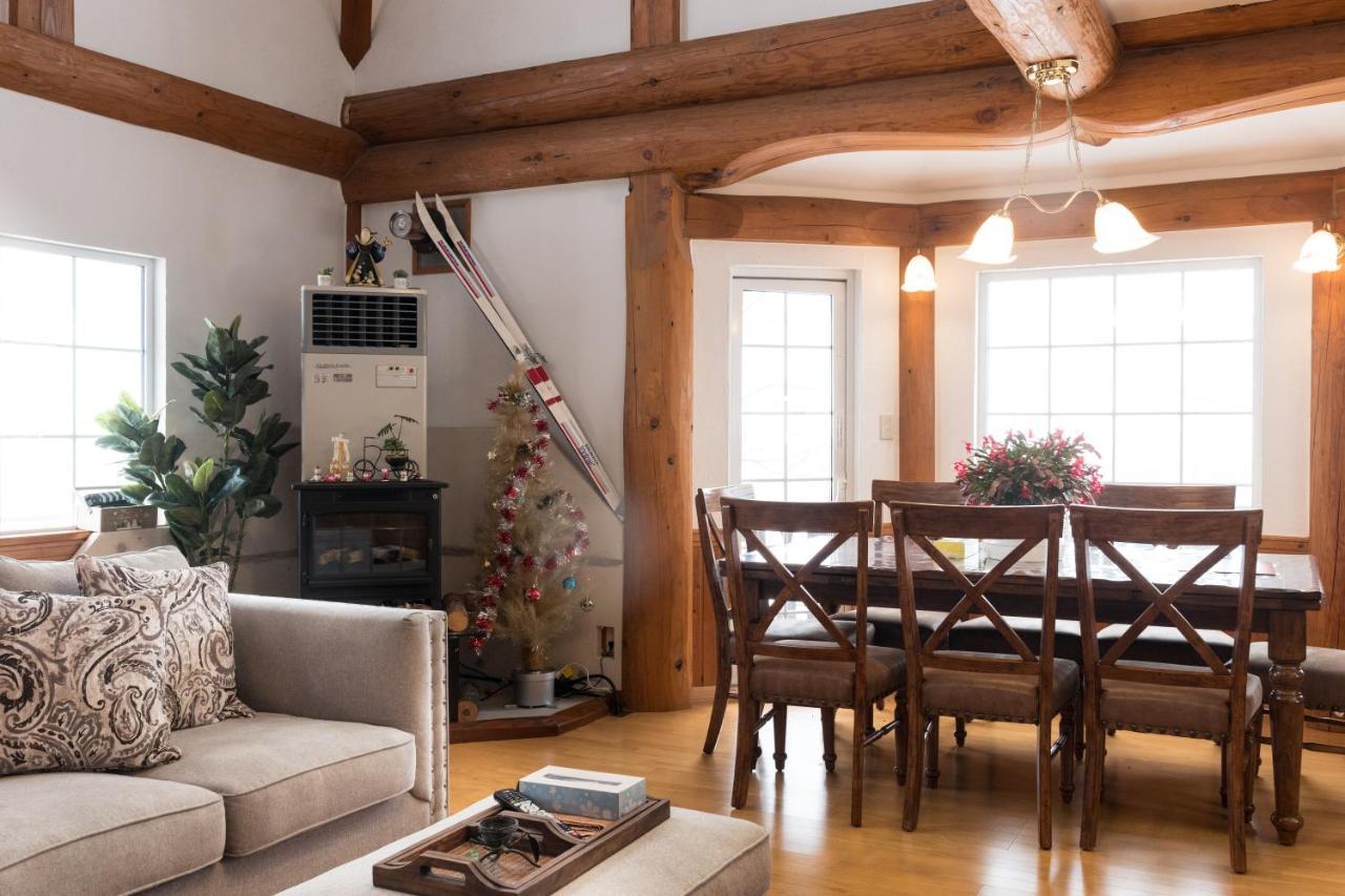 Villa Sapporo Luxury Log House 5Brm Max 18Ppl 4 Free Parking Exterior foto